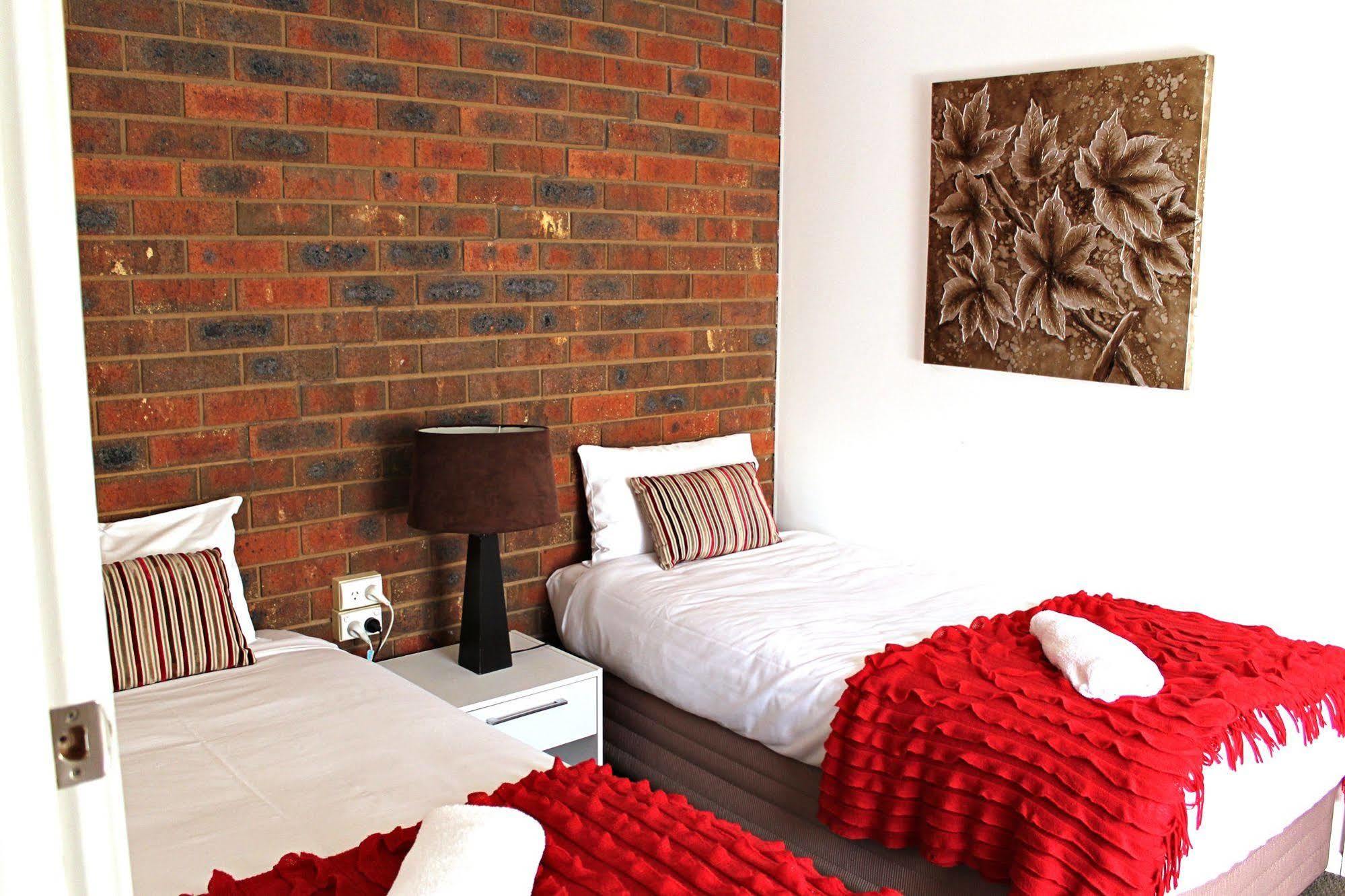 Pevensey Motor Lodge Echuca Exteriér fotografie