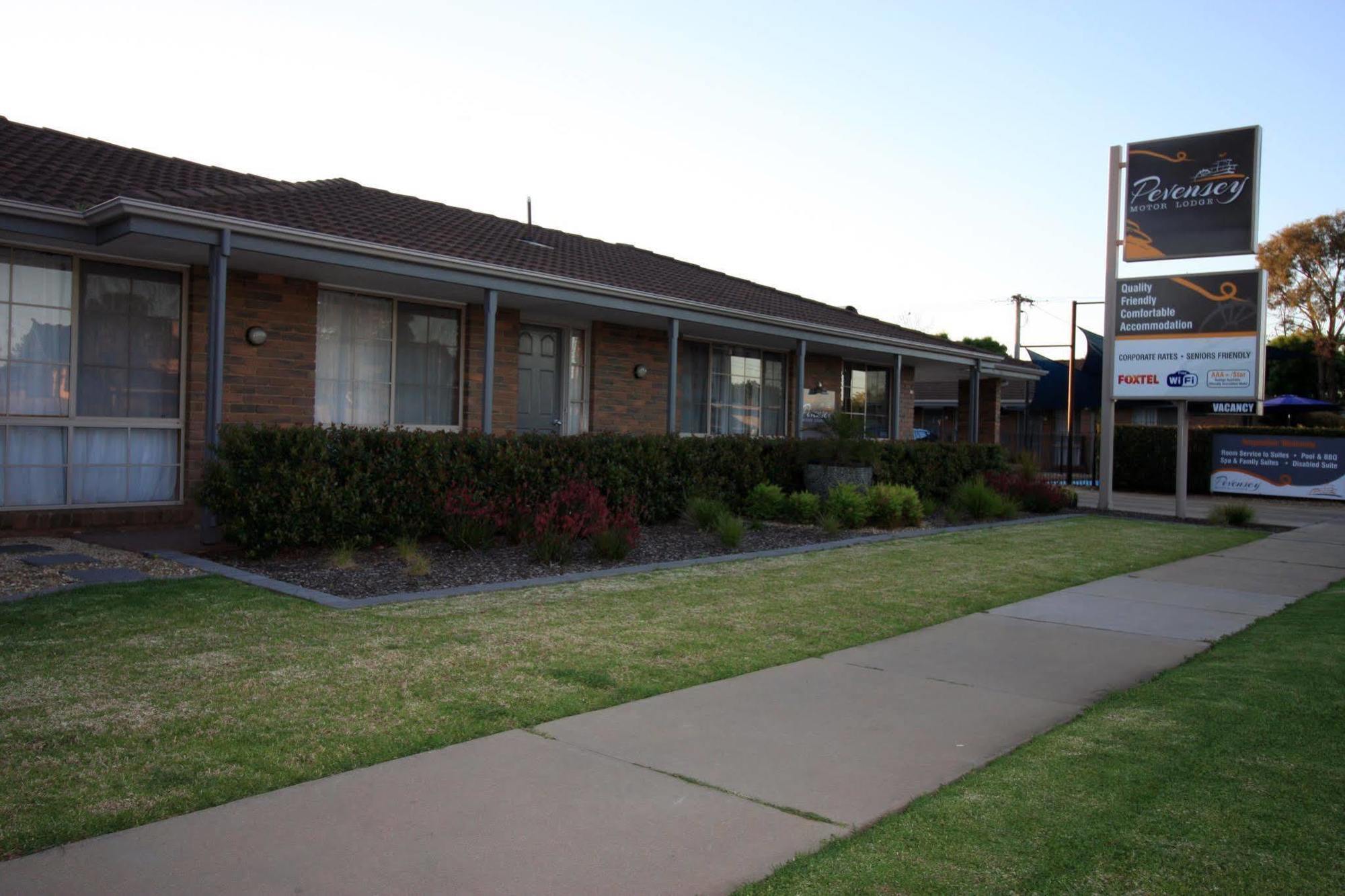 Pevensey Motor Lodge Echuca Exteriér fotografie